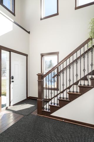 3677 Edgerton Street, Vadnais Heights, MN 55127