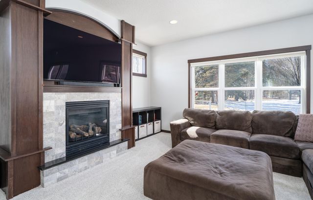 3677 Edgerton Street, Vadnais Heights, MN 55127