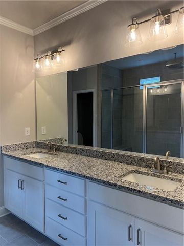 2736 Thomas View Court, Loganville, GA 30052