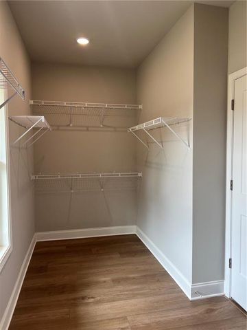 2736 Thomas View Court, Loganville, GA 30052