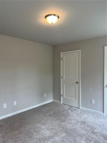 2736 Thomas View Court, Loganville, GA 30052