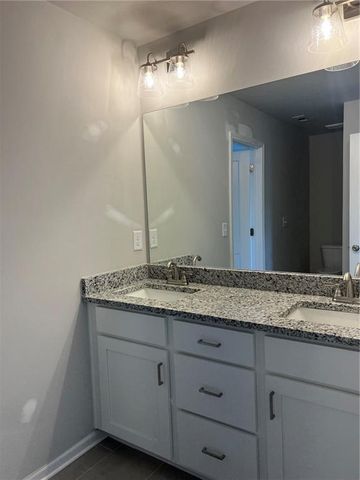 2736 Thomas View Court, Loganville, GA 30052