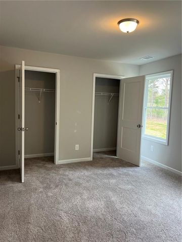 2736 Thomas View Court, Loganville, GA 30052