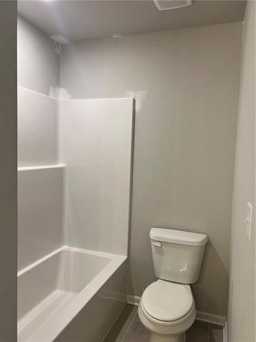 2736 Thomas View Court, Loganville, GA 30052