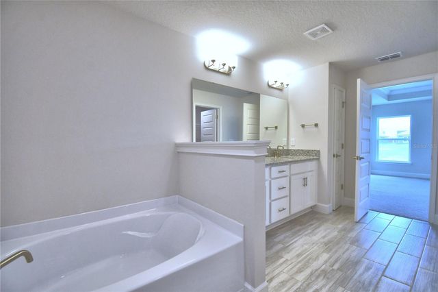 4718 GRANDVIEW GLEN DRIVE, Auburndale, FL 33823