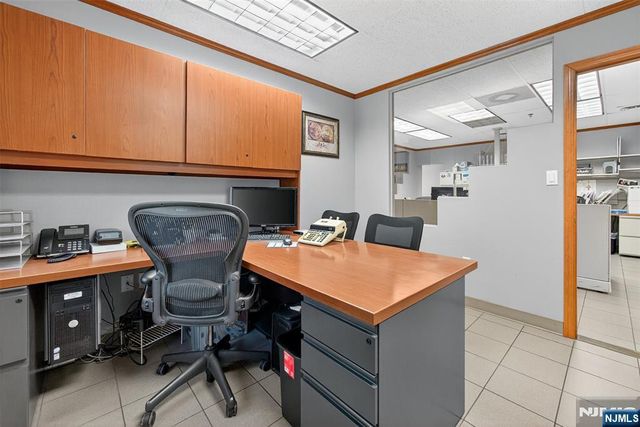 55 Paramus, Paramus, NJ 07652