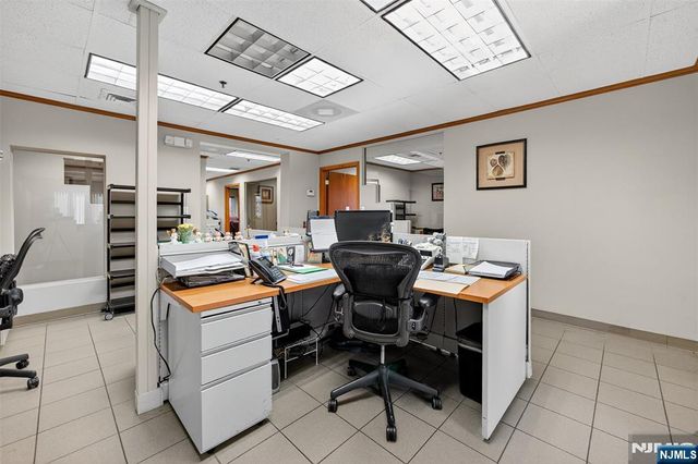 55 Paramus, Paramus, NJ 07652