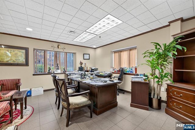 55 Paramus, Paramus, NJ 07652