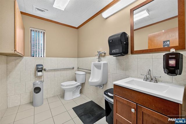 55 Paramus, Paramus, NJ 07652