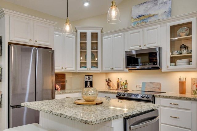 111 Ashland Drive, Mc Cormick, SC 29835