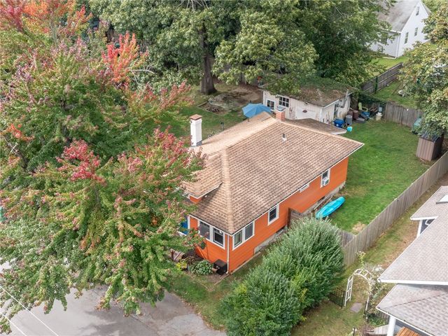 203 Wendell Road, Warwick, RI 02888