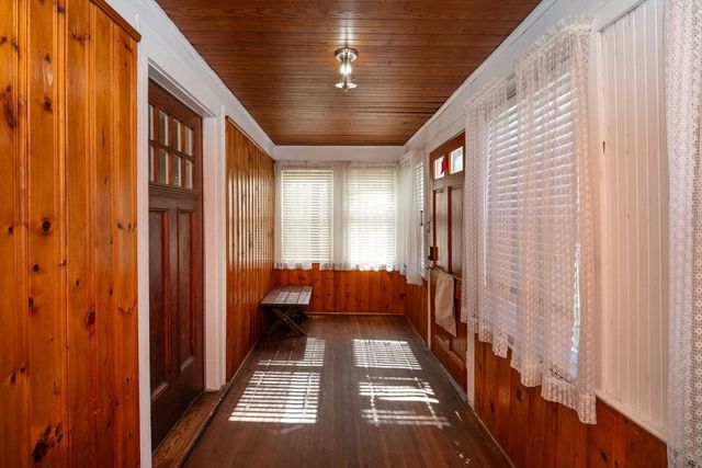 253 Billings St, Quincy, MA 02171