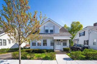 253 Billings St, Quincy, MA 02171