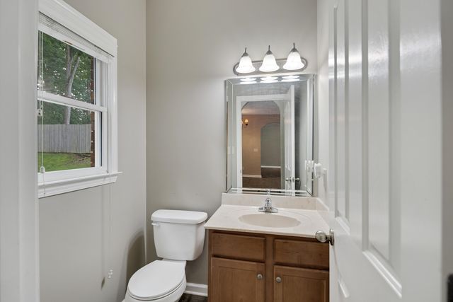 5578 SOUTHERN WINDS DR, Arlington, TN 38002