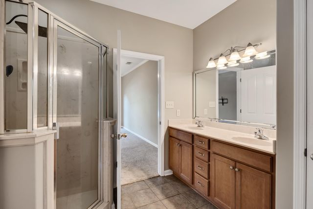 5578 SOUTHERN WINDS DR, Arlington, TN 38002