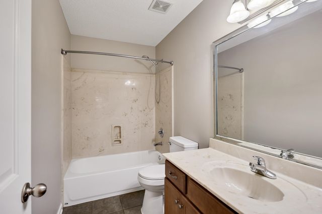 5578 SOUTHERN WINDS DR, Arlington, TN 38002