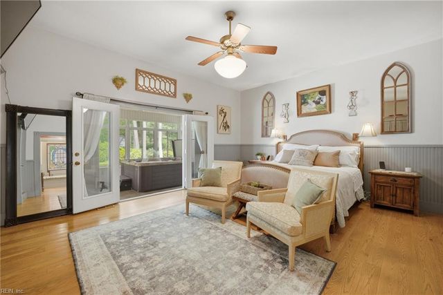 1024 Pleasant Ridge DR, Chesapeake, VA 23322
