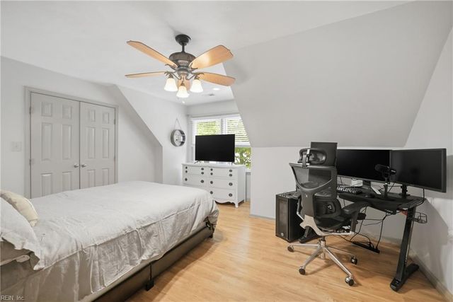 1024 Pleasant Ridge DR, Chesapeake, VA 23322