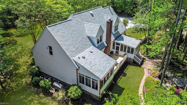 1024 Pleasant Ridge DR, Chesapeake, VA 23322