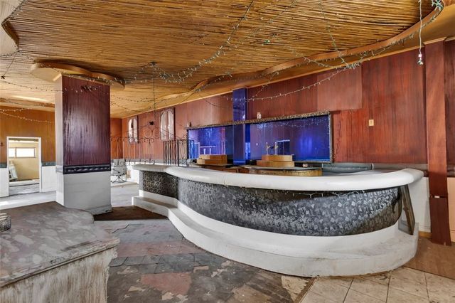 87 Castner Ave, Donora, PA 15033