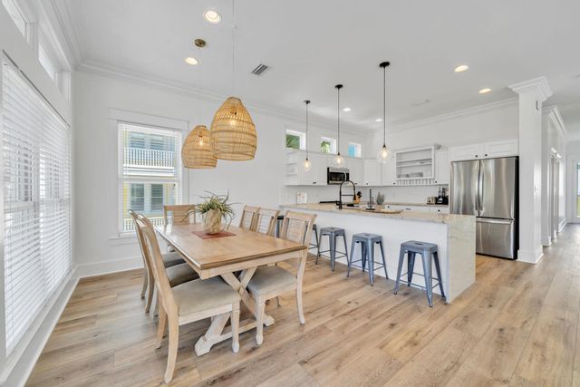 125 Los Angeles Street, Miramar Beach, FL 32550