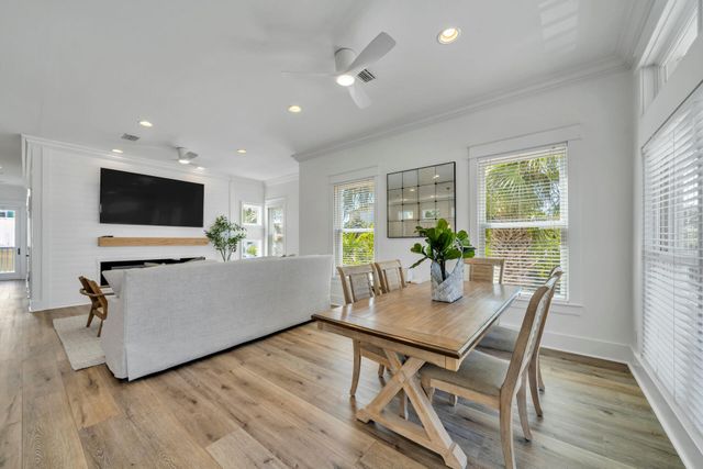 125 Los Angeles Street, Miramar Beach, FL 32550