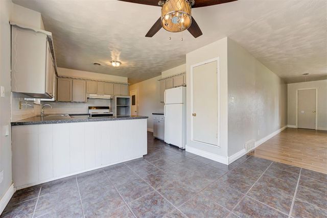3024 SW 66th Street, Oklahoma City, OK 73159