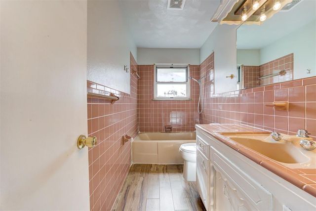 3024 SW 66th Street, Oklahoma City, OK 73159