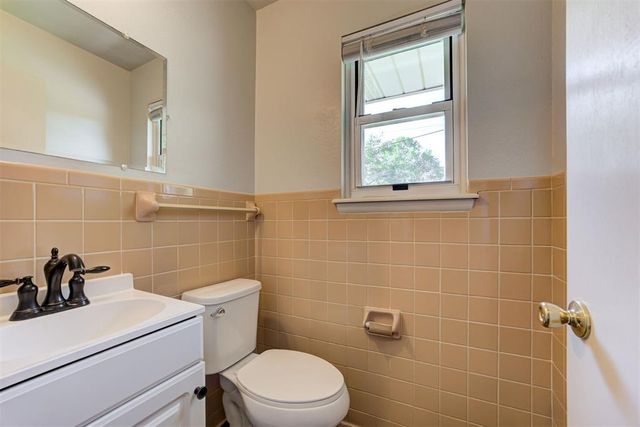 3024 SW 66th Street, Oklahoma City, OK 73159