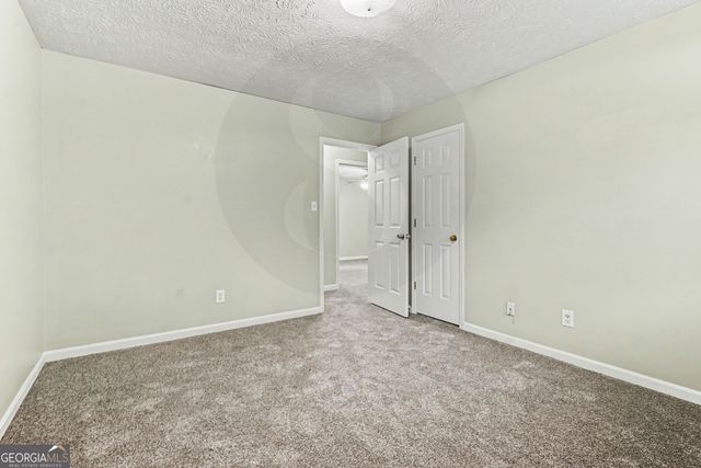 3030 Green Meadow Lane, Snellville, GA 30078