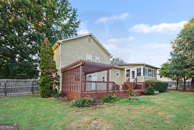 3030 Green Meadow Lane, Snellville, GA 30078