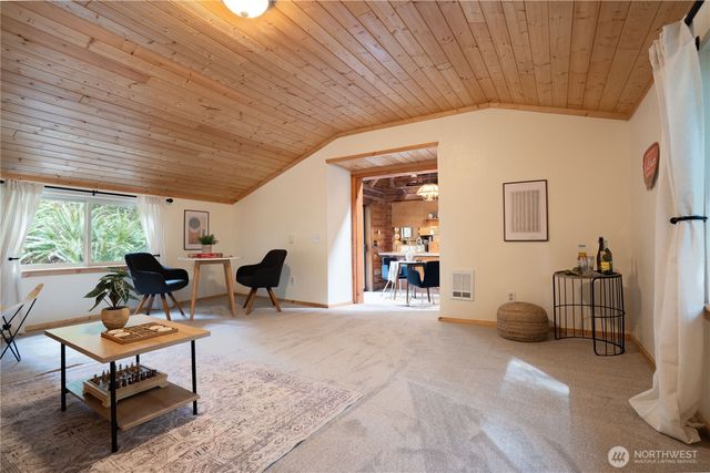 18 Inglewood Place, Bellingham, WA 98229