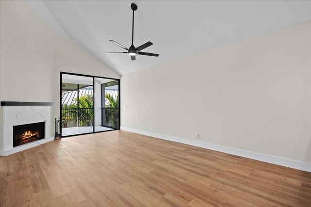 144 Bay Colony Drive N Penthouse, Juno Beach, FL 33408