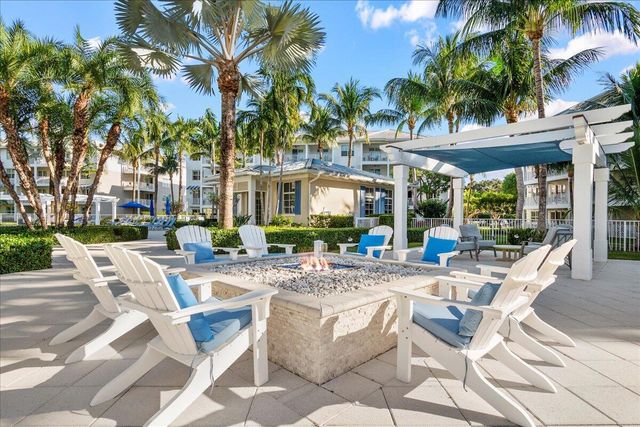 144 Bay Colony Drive N Penthouse, Juno Beach, FL 33408