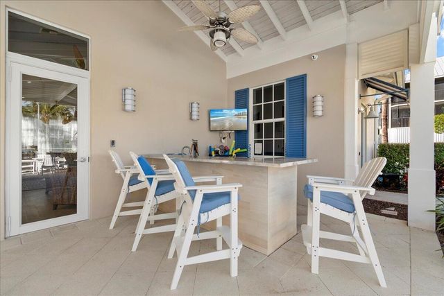 144 Bay Colony Drive N Penthouse, Juno Beach, FL 33408