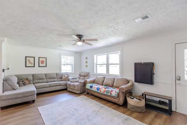 91 Wagon Track Road, Perryville, AR 72126