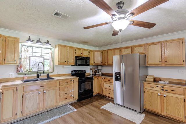 91 Wagon Track Road, Perryville, AR 72126