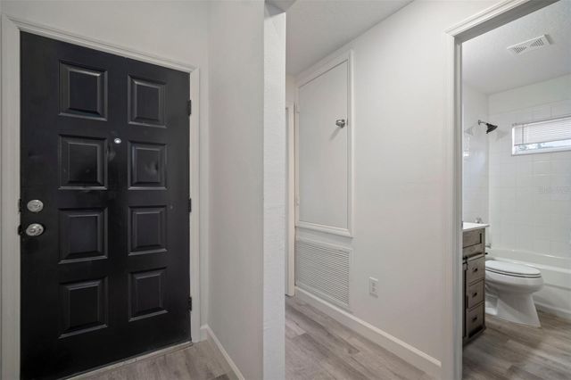 3217 PINE TOP DRIVE, Valrico, FL 33594