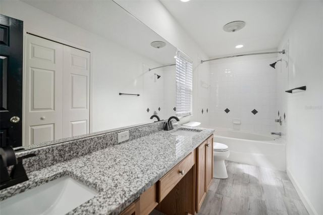 3217 PINE TOP DRIVE, Valrico, FL 33594