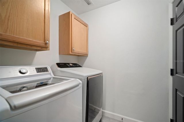 3217 PINE TOP DRIVE, Valrico, FL 33594