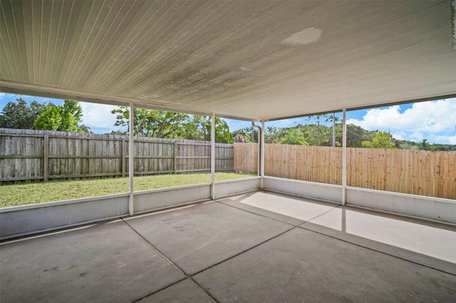 3217 PINE TOP DRIVE, Valrico, FL 33594