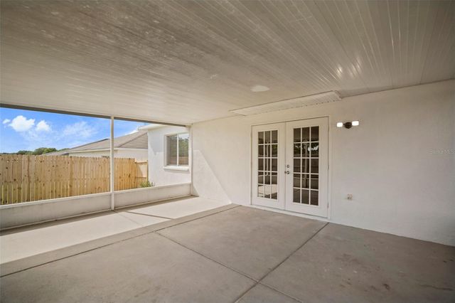 3217 PINE TOP DRIVE, Valrico, FL 33594