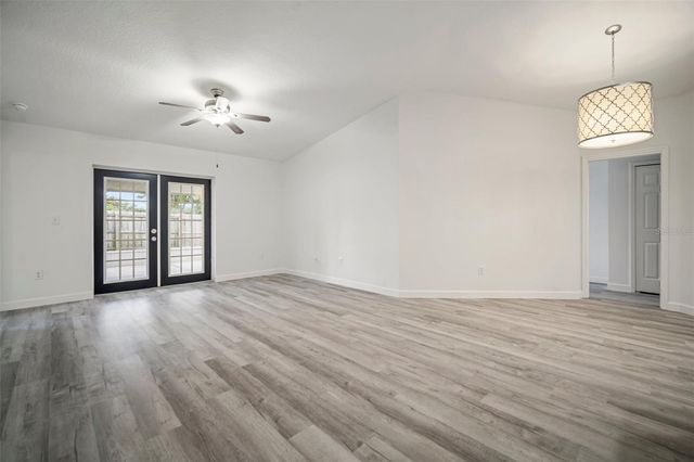 3217 PINE TOP DRIVE, Valrico, FL 33594