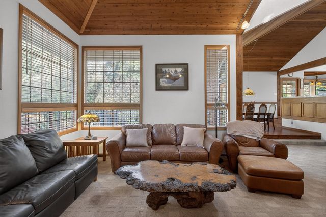 7731 Winding Way, Fair Oaks, CA 95628