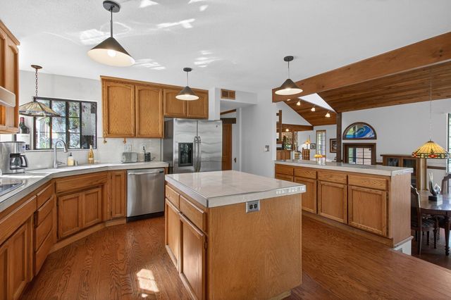 7731 Winding Way, Fair Oaks, CA 95628