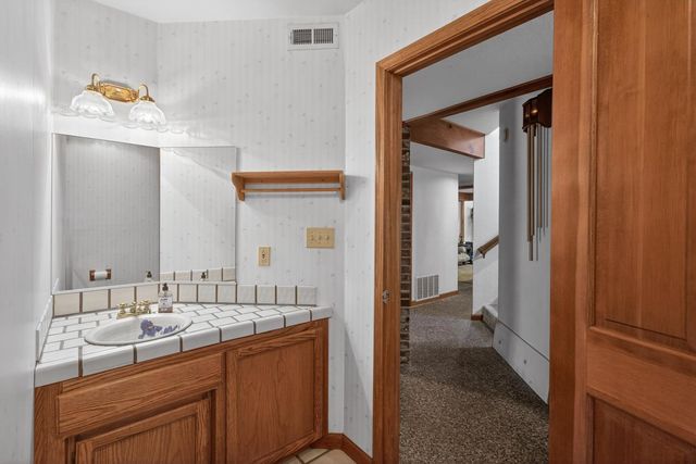 7731 Winding Way, Fair Oaks, CA 95628