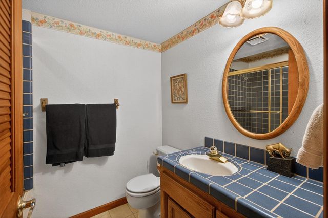 7731 Winding Way, Fair Oaks, CA 95628