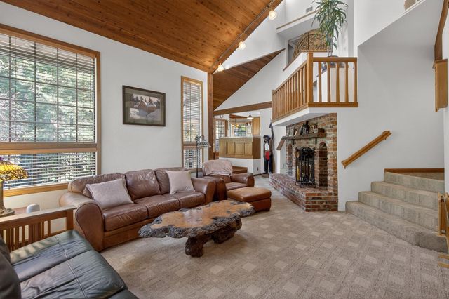 7731 Winding Way, Fair Oaks, CA 95628