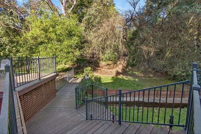 7731 Winding Way, Fair Oaks, CA 95628