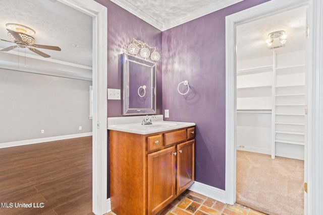 281 Santini Street, Biloxi, MS 39530